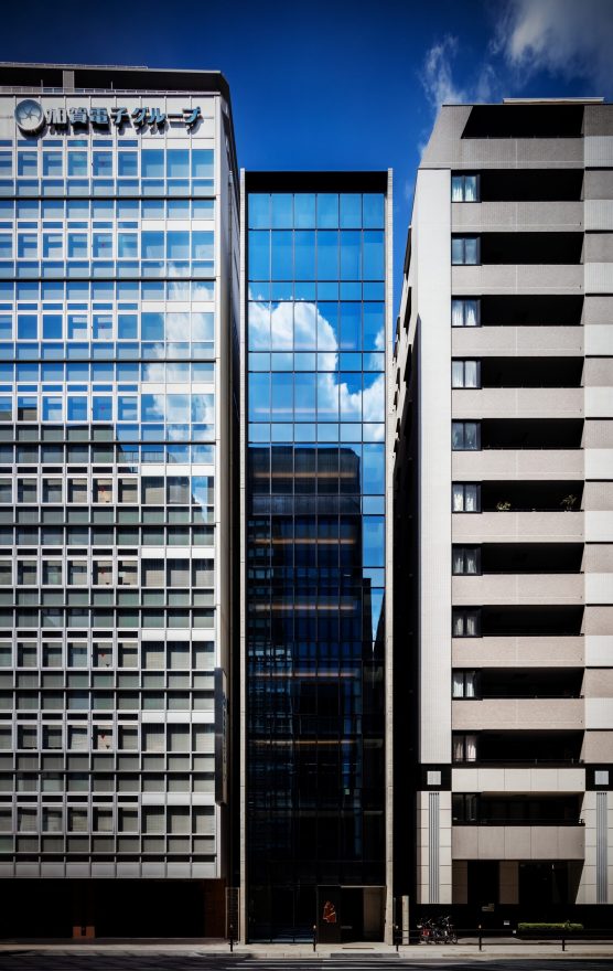 2 srgb